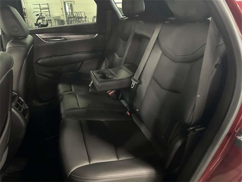Used 2020 Cadillac XT5 Luxury image 29