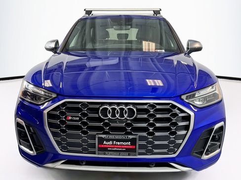 Used 2022 Audi SQ5 Premium Plus w/ Premium Plus Package AWD/4WD image 2