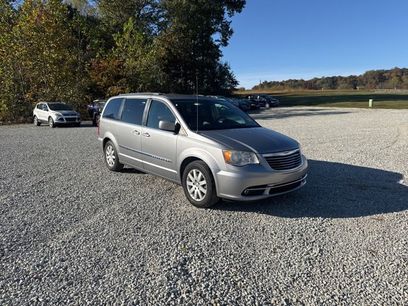 Used 2014 Chrysler Town & Country Touring