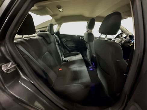 Used 2016 Ford Fiesta SE image 29