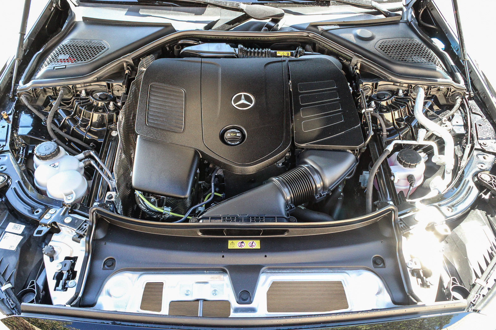 Used 2026 Mercedes-Benz E 350 4MATIC Sedan image 27