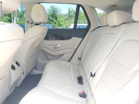 Used 2021 Mercedes-Benz GLC 300 image 20