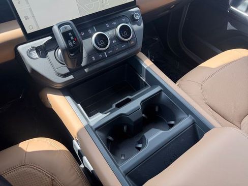 New 2026 Land Rover Defender 110 S AWD/4WD image 24