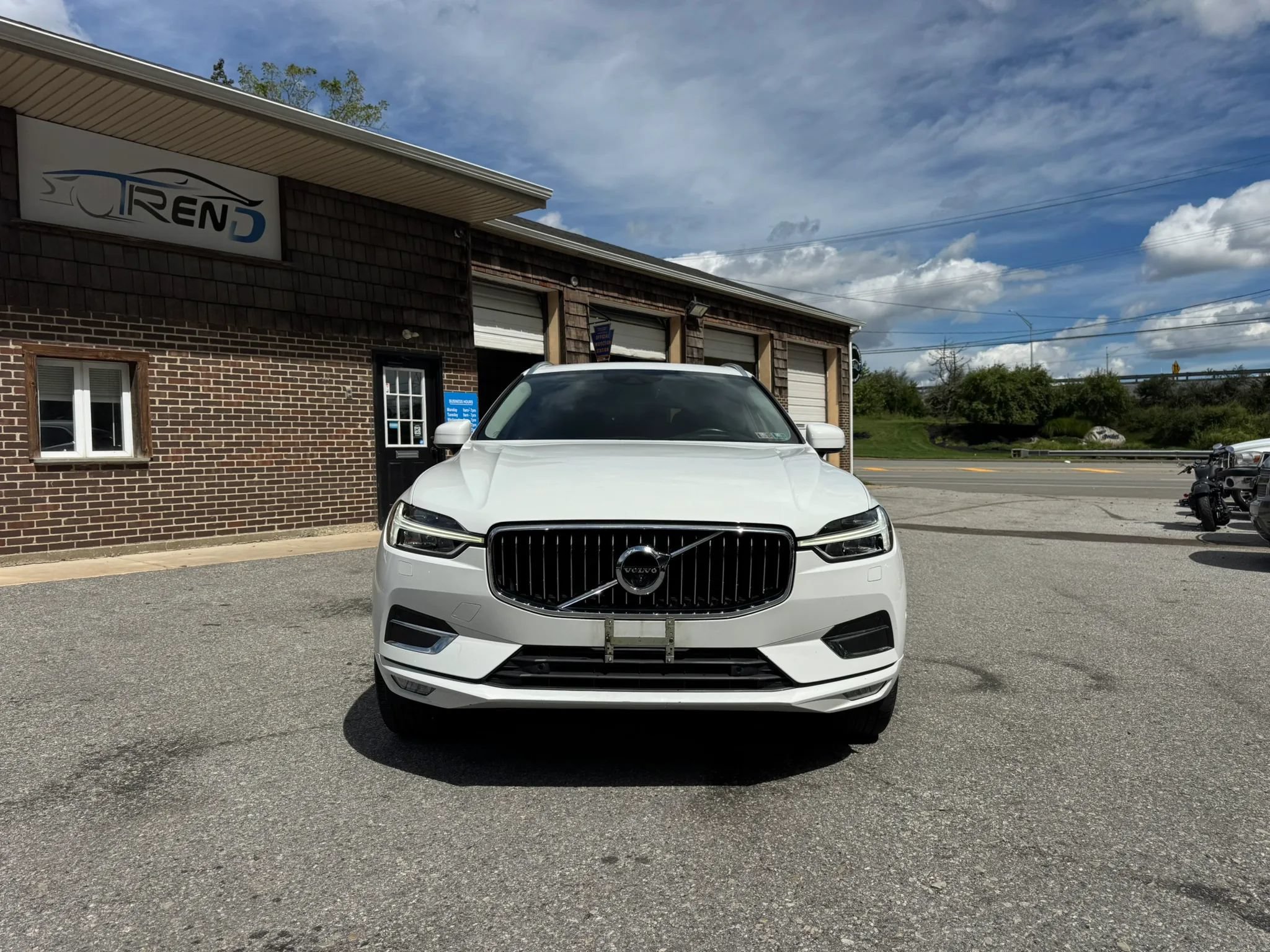 Used 2019 Volvo XC60 T5 Inscription AWD/4WD image 2
