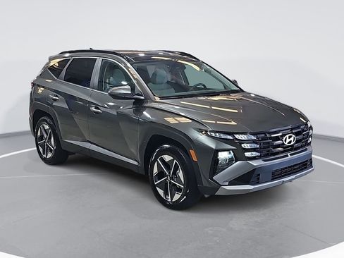 Used 2025 Hyundai Tucson SEL AWD/4WD image 3