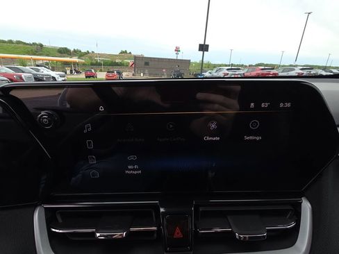 New 2026 Chevrolet TrailBlazer LT w/ Convenience Package FWD image 21