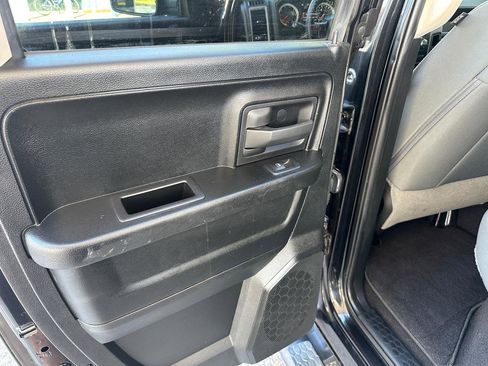 Used 2018 RAM 1500 Express w/ Black Ram 1500 Express Group image 28