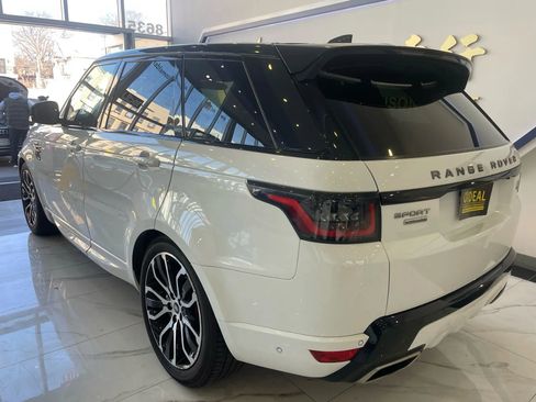 Used 2019 Land Rover Range Rover Sport Supercharged image 4