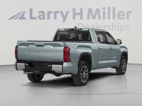 Used 2023 Toyota Tundra Limited w/ TRD Off-Road Package AWD/4WD image 2