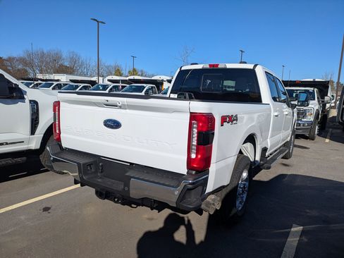 New 2026 Ford F250 XLT w/ XLT Premium Package image 3