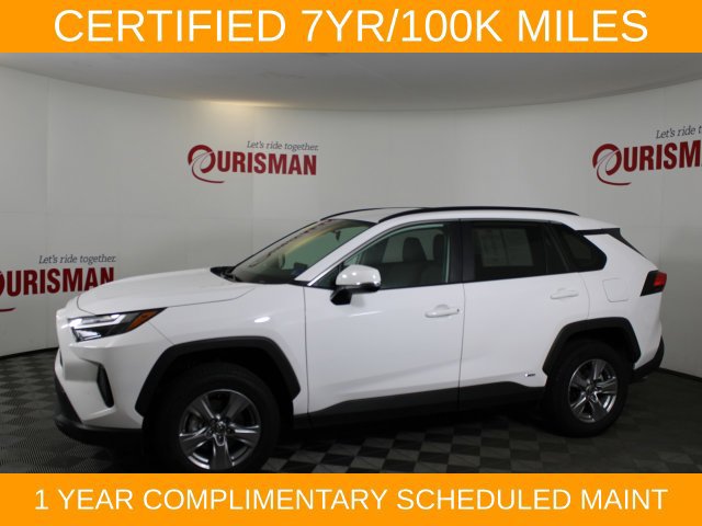 Used 2025 Toyota RAV4 XLE AWD/4WD image 3