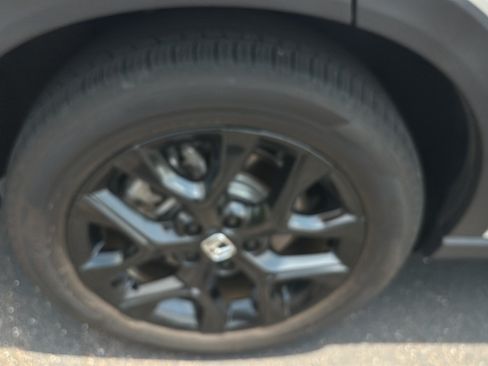 Used 2025 Honda HR-V Sport image 17