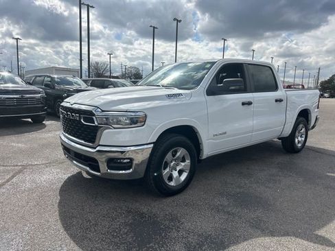 Used 2025 RAM 1500 Big Horn image 7