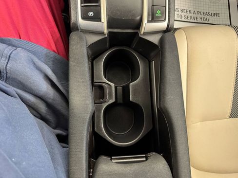Used 2018 Honda Civic LX image 38