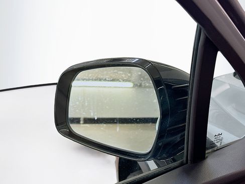 Used 2023 Kia Sorento SX image 16