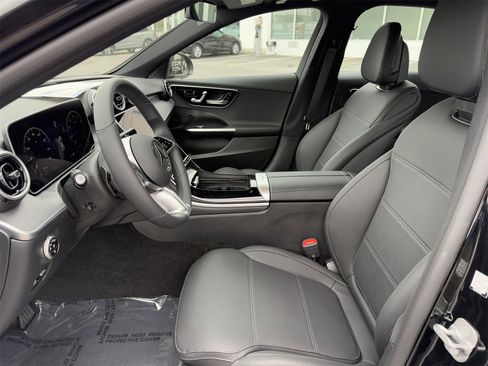 New 2025 Mercedes-Benz C 300 Sedan image 10