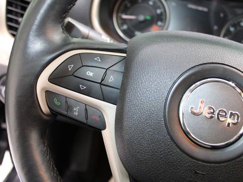 Used 2014 Jeep Cherokee Limited image 49