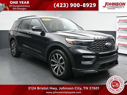 Used 2023 Ford Explorer ST AWD/4WD image 1