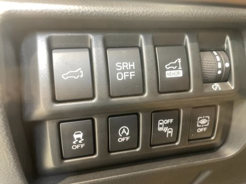 Used 2023 Subaru Forester Touring image 10