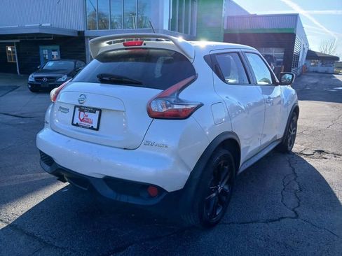 Used 2015 Nissan Juke SV w/ Cold Weather Package image 5