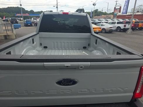 Used 2026 Ford F250 Lariat w/ FX4 Off-Road Package AWD/4WD image 12