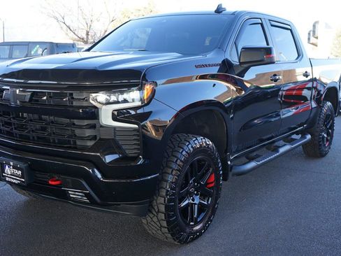 Used 2024 Chevrolet Silverado 1500 RST w/ Redline Edition AWD/4WD image 7