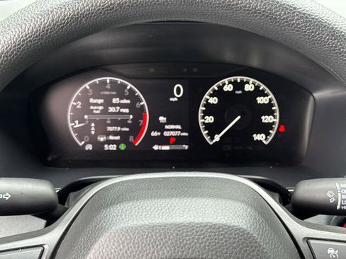 Certified 2025 Honda CR-V LX image 18