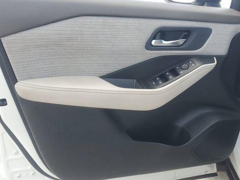 Certified 2021 Nissan Rogue SV AWD/4WD image 25