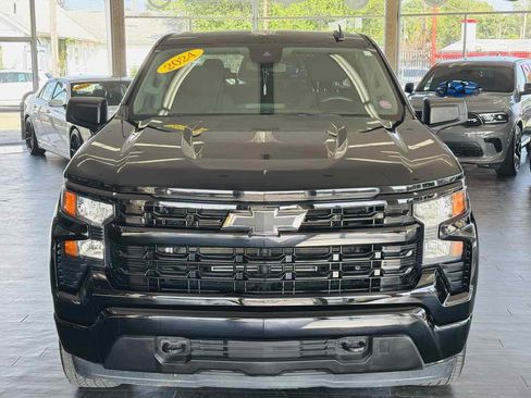 Used 2024 Chevrolet Silverado 1500 Custom w/ LPO, Dark Essentials Package AWD/4WD image 18