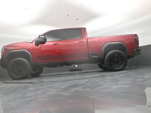 Used 2025 GMC Sierra 2500 AT4X AWD/4WD image 42