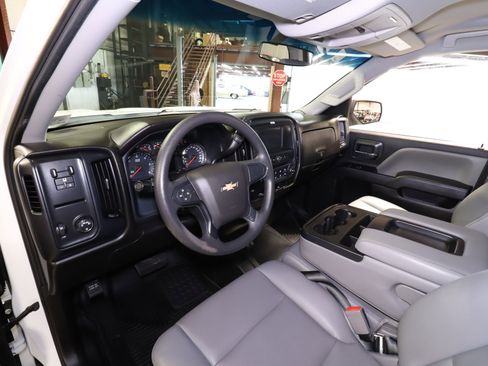 Used 2019 Chevrolet Silverado 1500 W/T w/ WT Convenience Package image 9