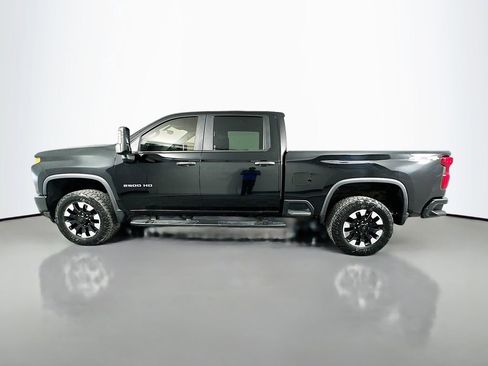 Used 2020 Chevrolet Silverado 2500 Custom w/ Custom Convenience Package image 8