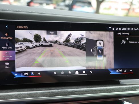 Certified 2025 BMW 740i xDrive AWD/4WD image 21