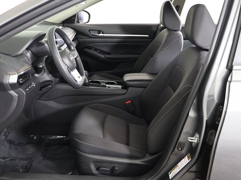 Used 2023 Nissan Altima 2.5 SV AWD/4WD image 25