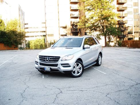 Used 2015 Mercedes-Benz ML 350 4MATIC image 19