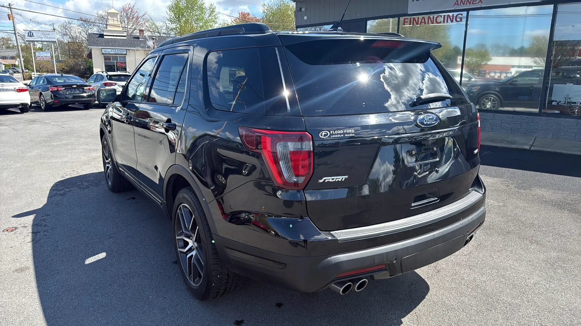 Used 2019 Ford Explorer Sport AWD/4WD image 5