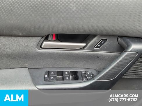 Used 2025 MAZDA CX-50 AWD 2.5 S w/ Premium Package image 18