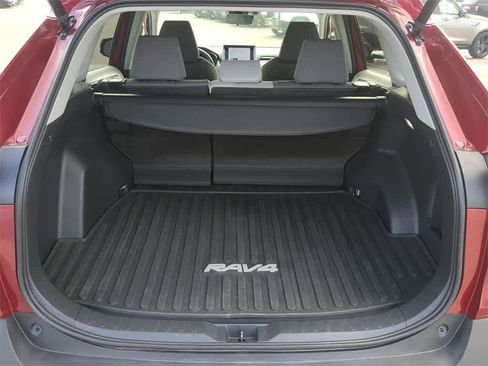 Used 2023 Toyota RAV4 XLE w/ Convenience Package image 31