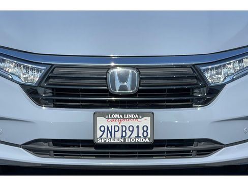 Certified 2024 Honda Odyssey Touring image 47