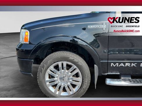 Used 2008 Lincoln Mark LT 4x4 image 12