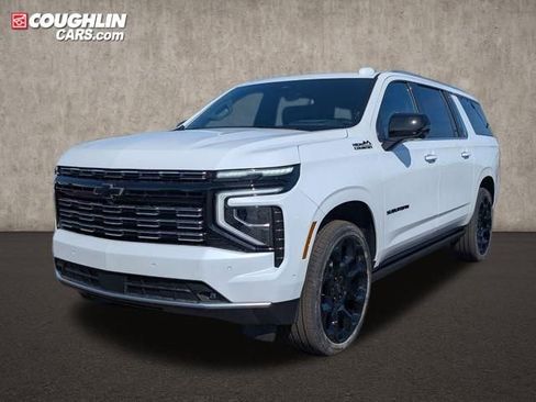 New 2026 Chevrolet Suburban High Country image 3