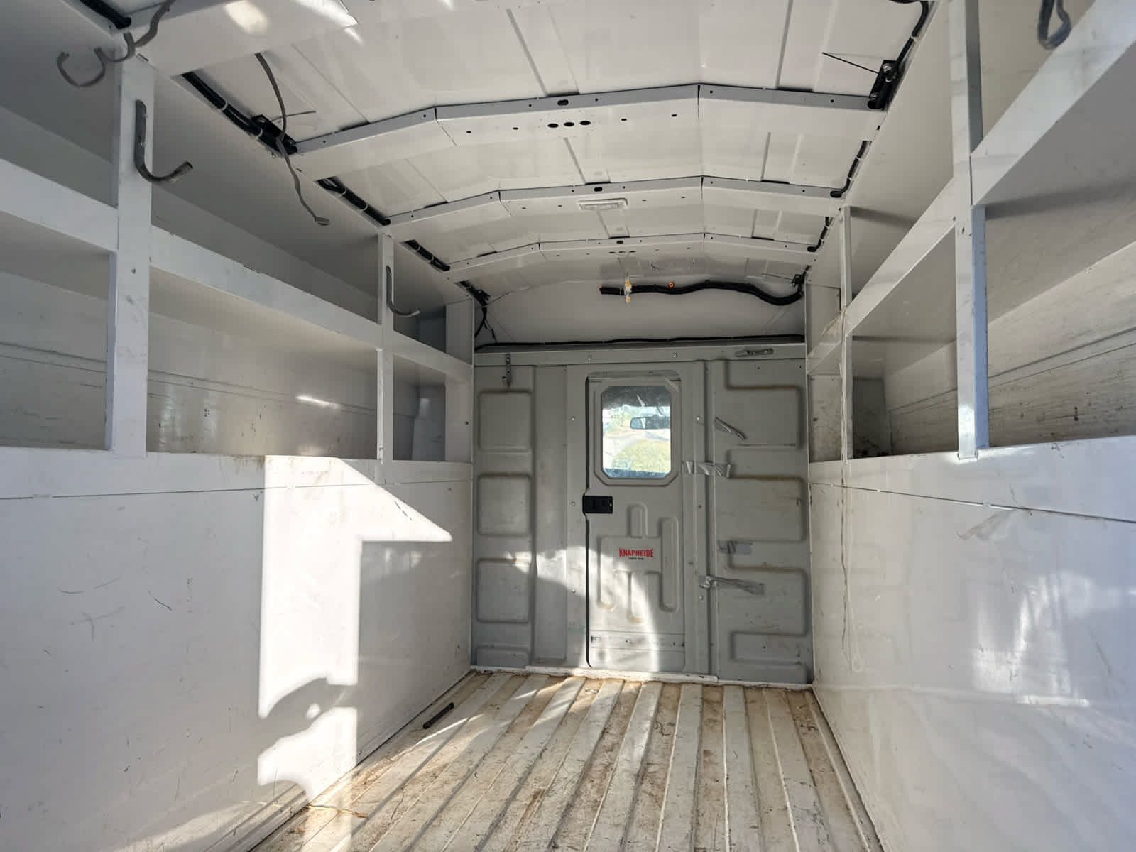 Used 2019 Chevrolet Express 3500 w/ Power Convenience Package RWD image 4