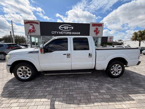 Used 2011 Ford F250 XLT w/ XLT Interior Pkg image 5