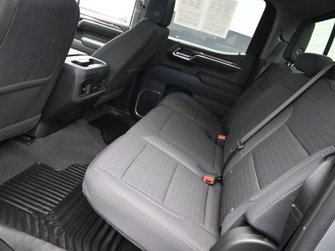 Used 2025 Chevrolet Silverado 1500 LT w/ Safety Package RWD image 20