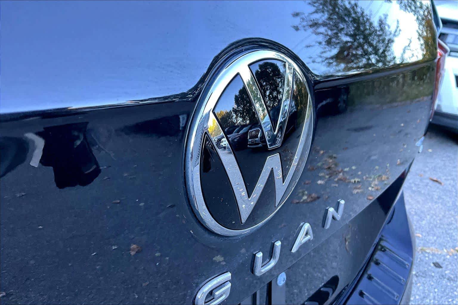Used 2024 Volkswagen Tiguan SE R-Line AWD/4WD image 29