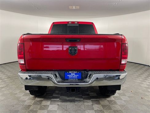 Used 2014 RAM 2500 SLT w/ Luxury Group image 18