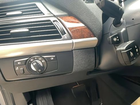 Used 2013 BMW X5 xDrive35i image 15