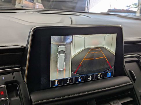 Certified 2024 GMC Yukon XL SLT image 30