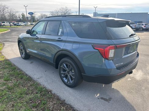 New 2026 Ford Explorer Active image 3