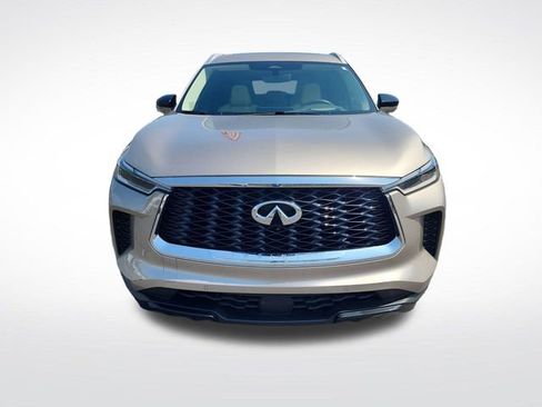 Used 2025 INFINITI QX60 Luxe w/ Vision Package image 9